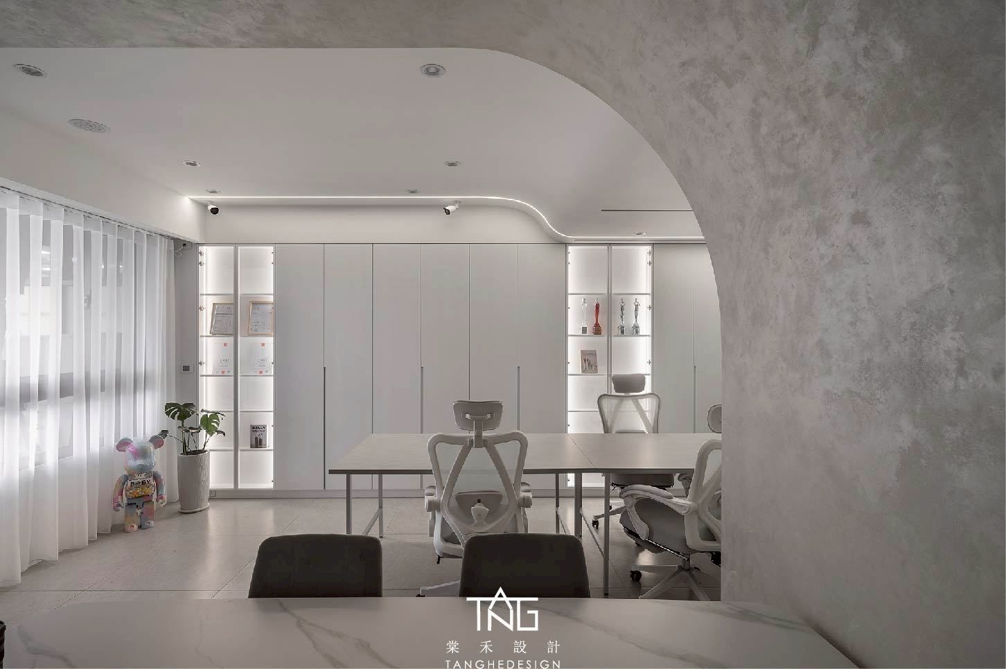 537131094 1269981838474684 120389383674014701 N